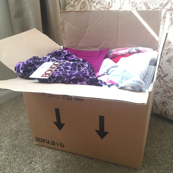 Fully packed mystery boxes - Picture 2 of 3